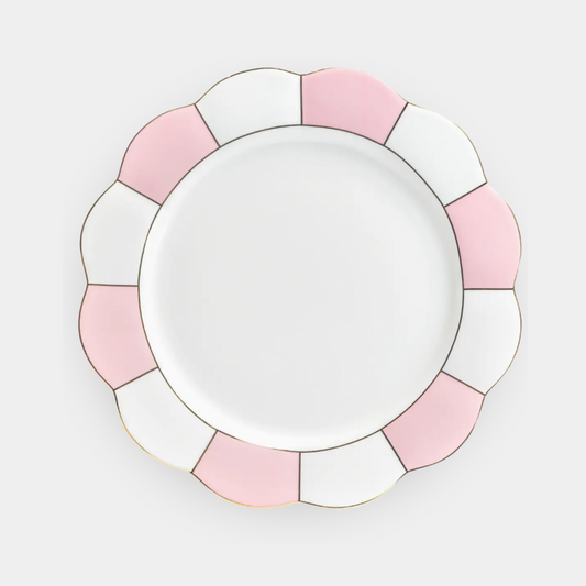 The Carmen: Scalloped Porcelain Dinner Plate